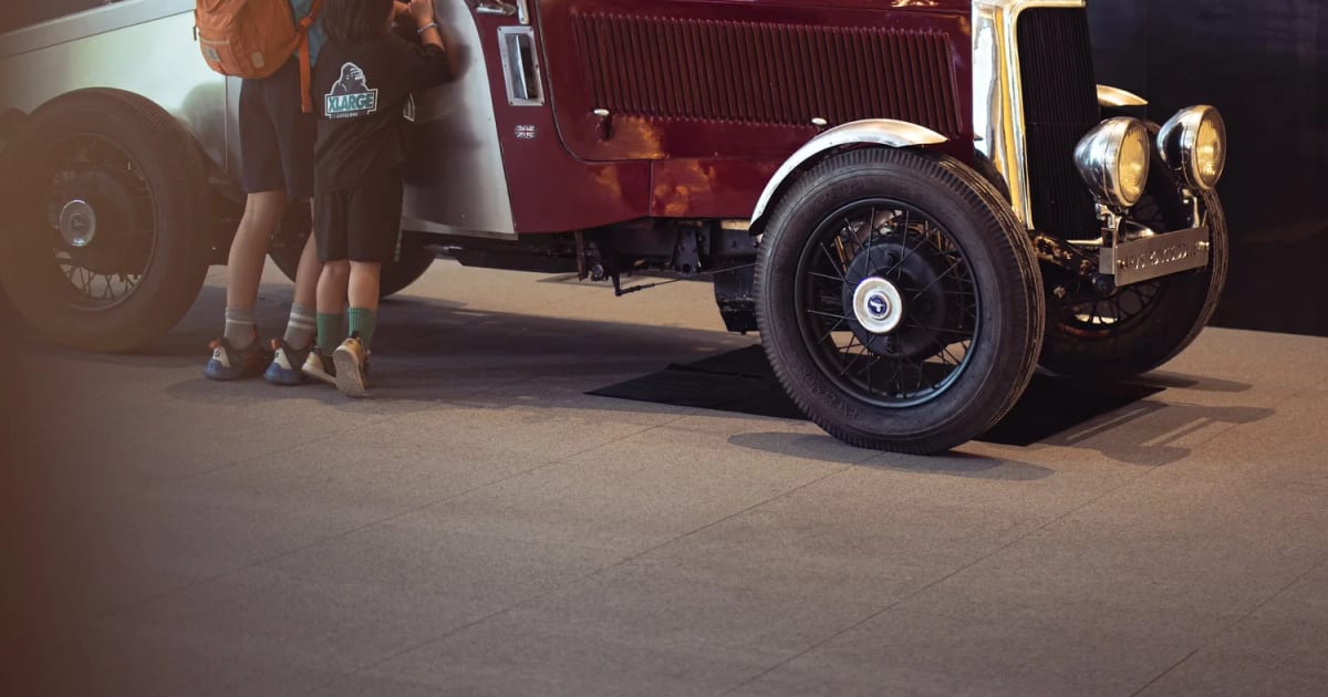 Vintage car displayed at Concours d'Elegance Singapore